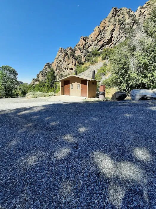 Five Springs Falls Campground (lower) Picture 2