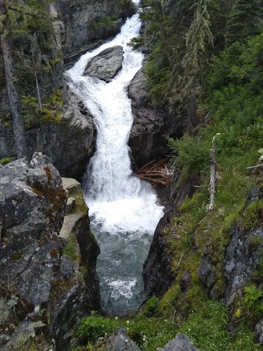 Halfmoon Campground Picture 3