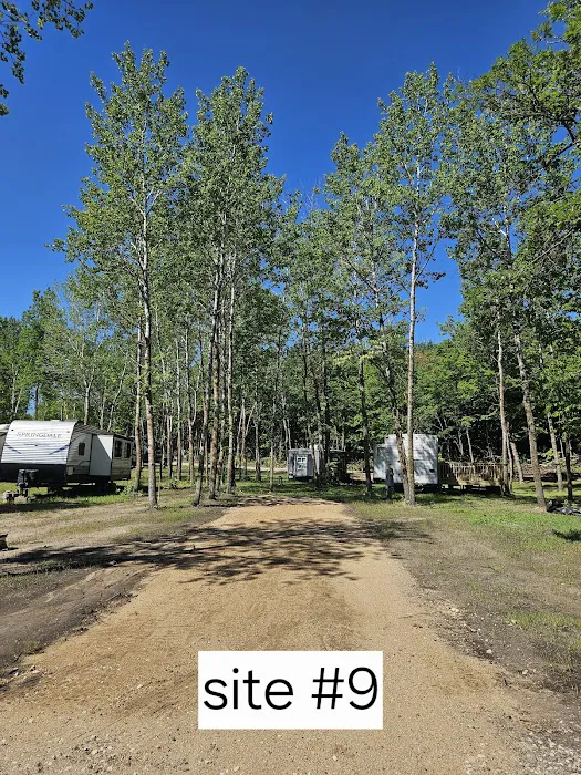 Maple Ridge RV Campground Picture 3