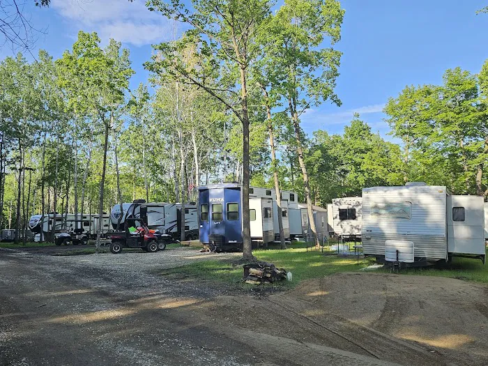 Maple Ridge RV Campground Picture 8