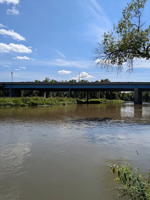 Lindenwood Campground Picture 9