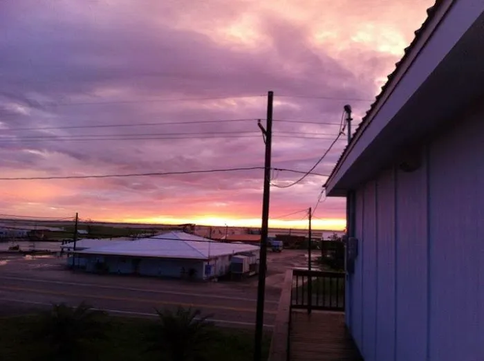 Lapeyrouse Seafood Bar & Grocery Inc Picture 5