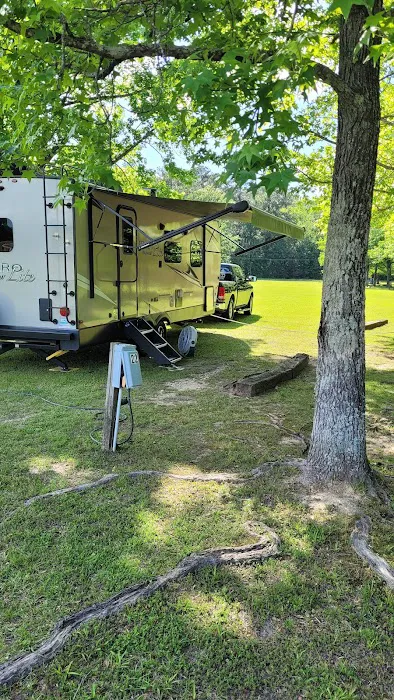 Lake Tom Bailey Picture 8