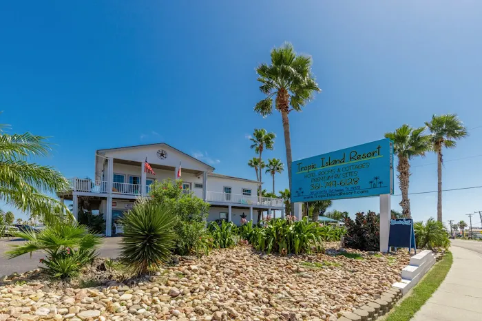 Tropic Island Resort Picture 9