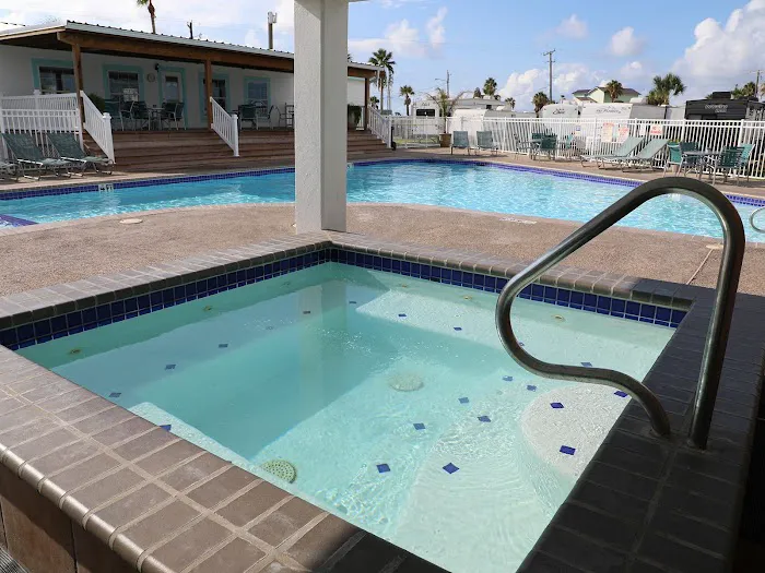 Tropic Island Resort Picture 5