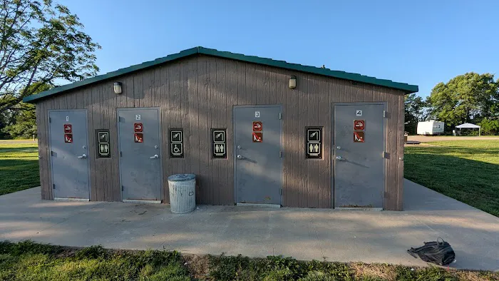 Prairie Clover Campground Picture 3