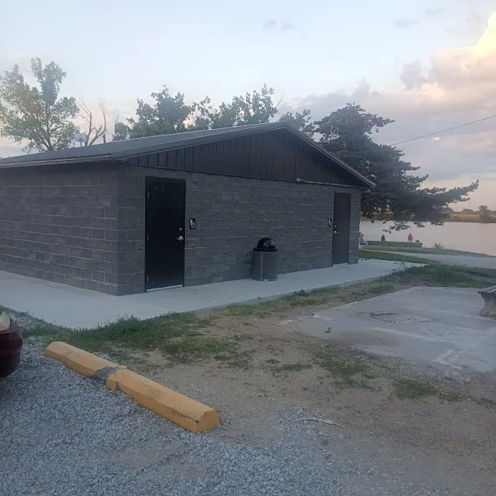 Rocky Pond Campground Picture 10