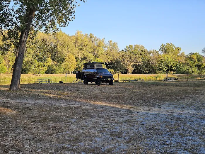 Buffalo County Recreation Area - Ravenna Lake Picture 9