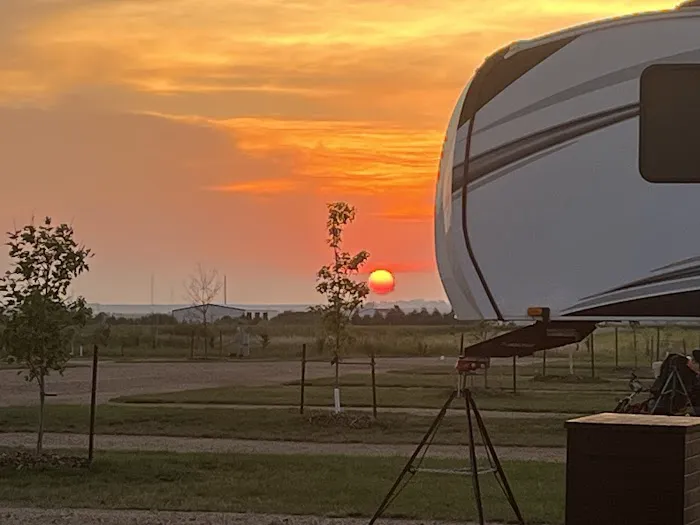 Hidden Gem Campground & Pad 71 Picture 5