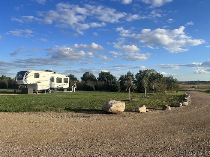 Hidden Gem Campground & Pad 71 Picture 2