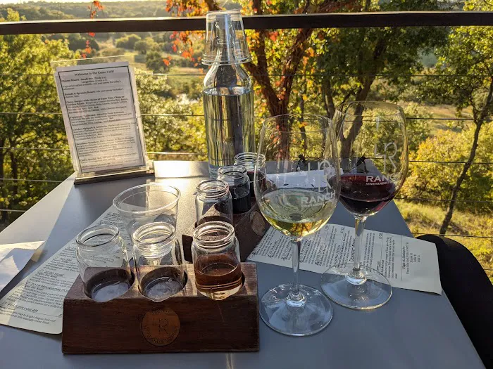 4R Top-O-the-Ridge Campsite Picture 5