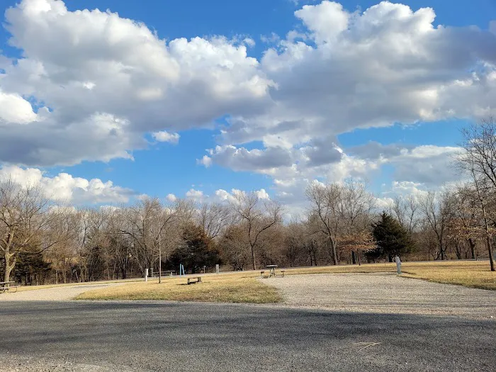 Lakeview Group Campground Picture 9