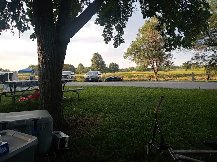 OUTLET(MELVERN) Picture 8