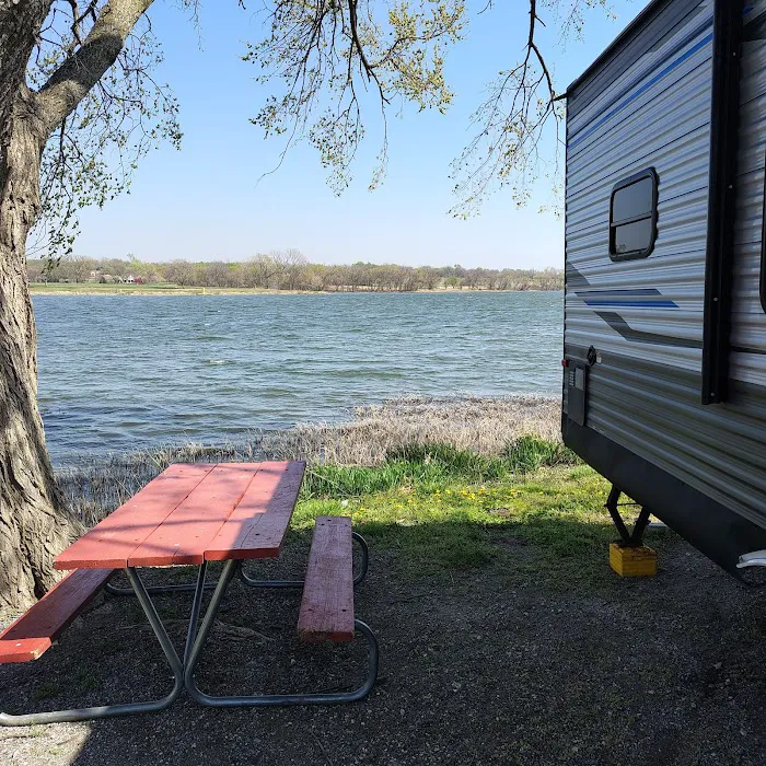 Lake Miola Campgrounds Picture 5