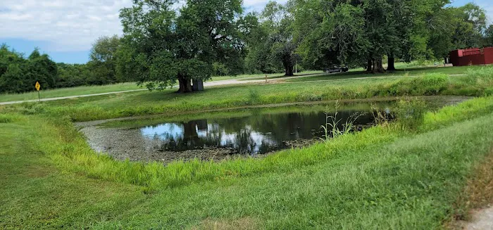 Lake Miola Campgrounds Picture 1