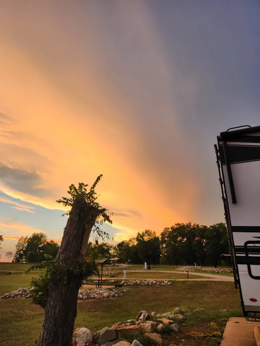 Virgil Point Campground Picture 9