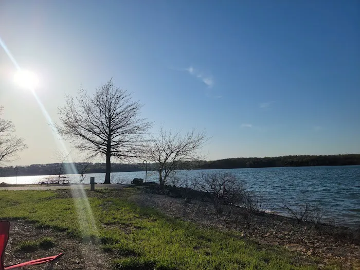 HAWKER POINT Picture 3