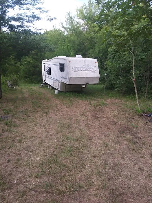 Camping and RV park Stockton Missouri Picture 1