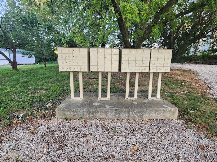 Caravan RV Picture 6