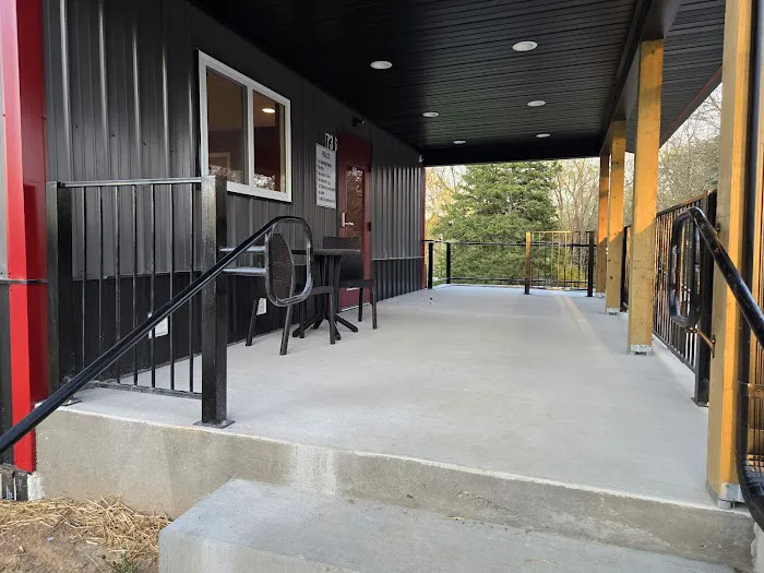 Caravan RV Picture 2