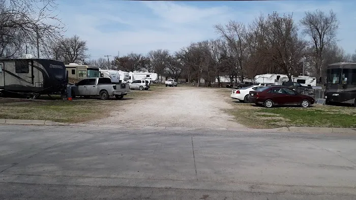 Peaceful Campground Picture 5