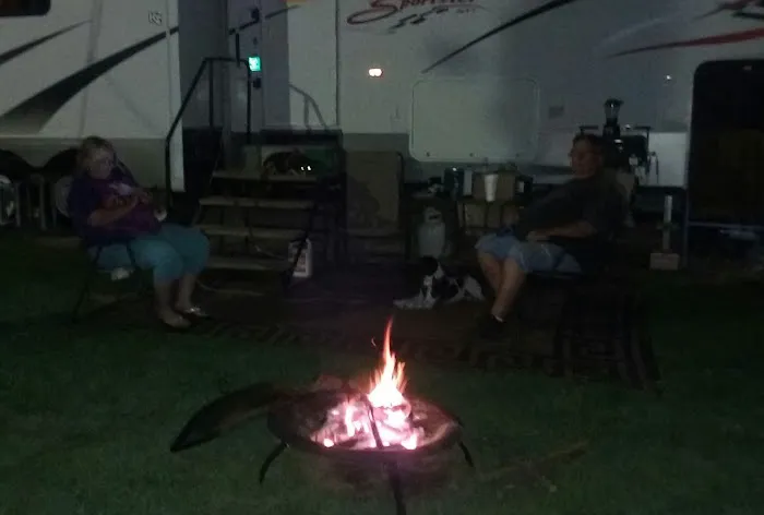 Melody Acres Rv Park Picture 4