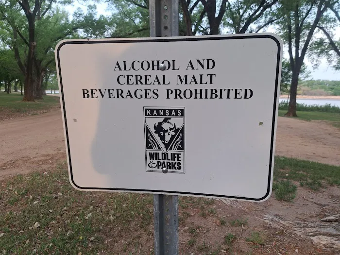 Kingman State Fishing Lake Campground Picture 6