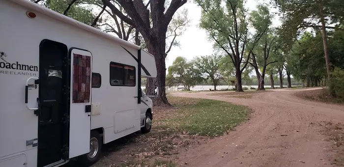 Kingman State Fishing Lake Campground Picture 8