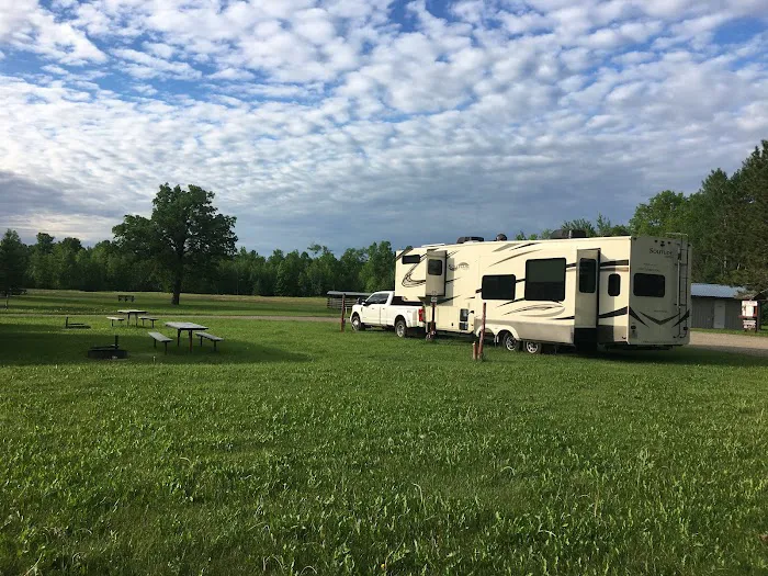 Lofgren Memorial Park Campground Picture 4