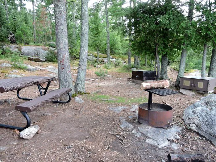 Sphunge Island West K53 Campsite Picture 3