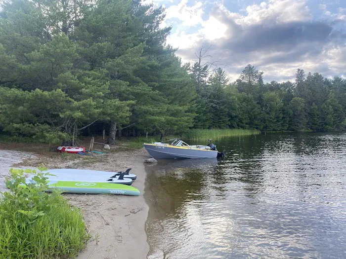 Moxie Island Picture 10