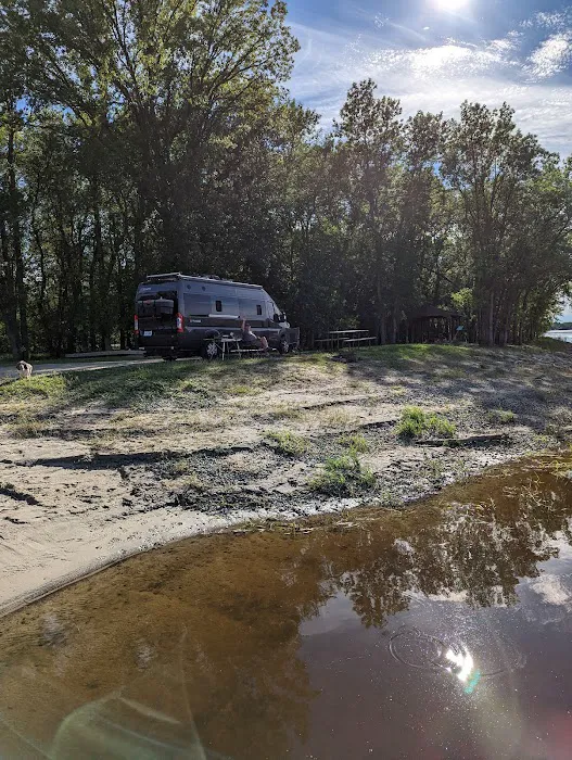 Nelson's Park Picture 4