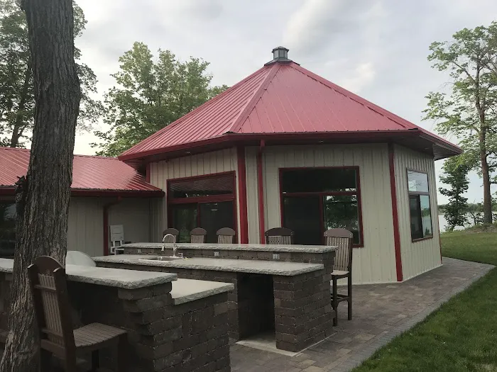 Summer Sands Lake Club Picture 1