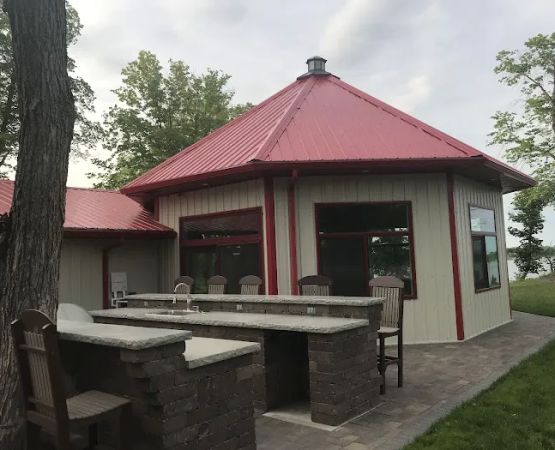 Summer Sands Lake Club