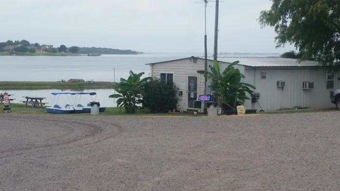 Sunset Cove Marina- Campground & RV Resort Picture 5