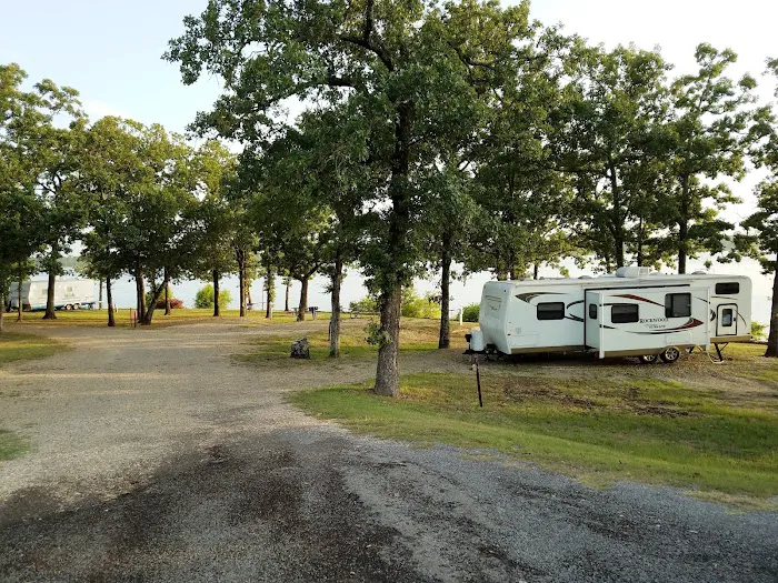 Pat Mayse East Campground Picture 10