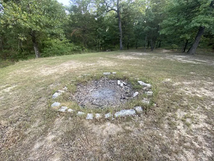 Bois D' Arc Trailhead Campground Picture 4