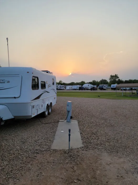 Sunrise RV Park Picture 5