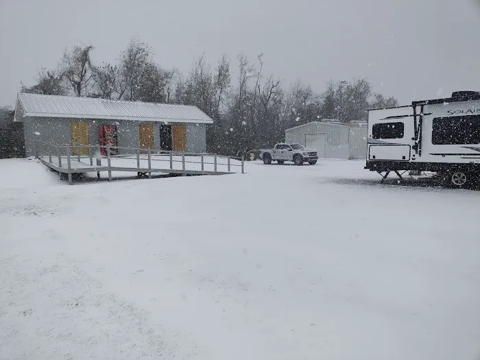 Bayou Resorts Campground & Cabins LLC Picture 1