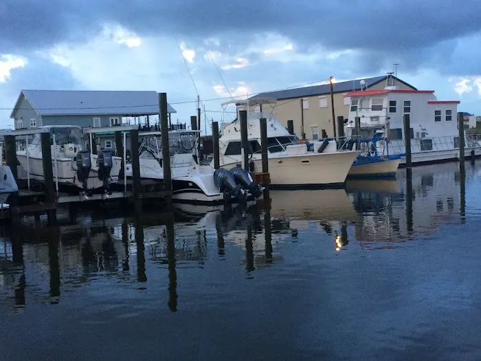 Bobby Lynn's Marina Inc & RV Park Picture 6