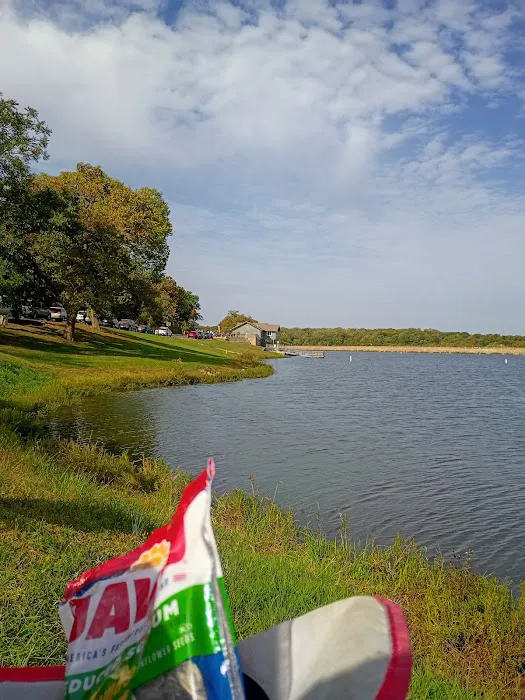 Lone Star Lake Park Campground Picture 5