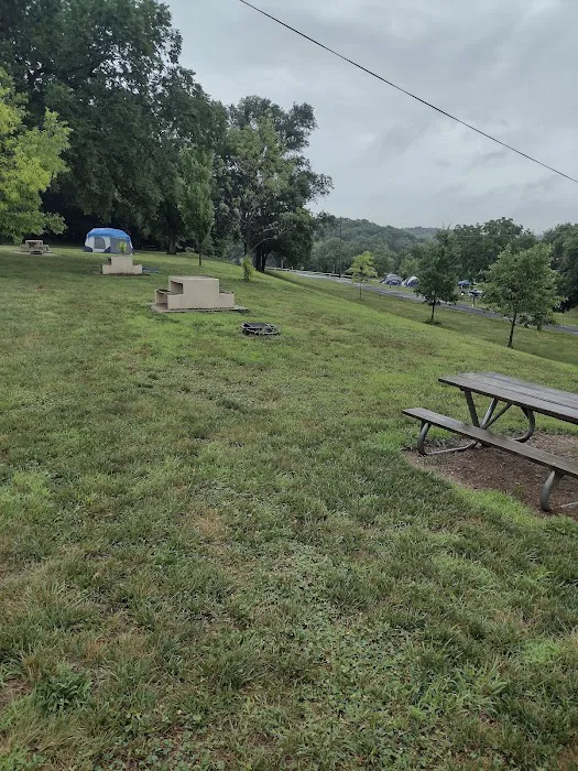 Lone Star Lake Park Campground Picture 9