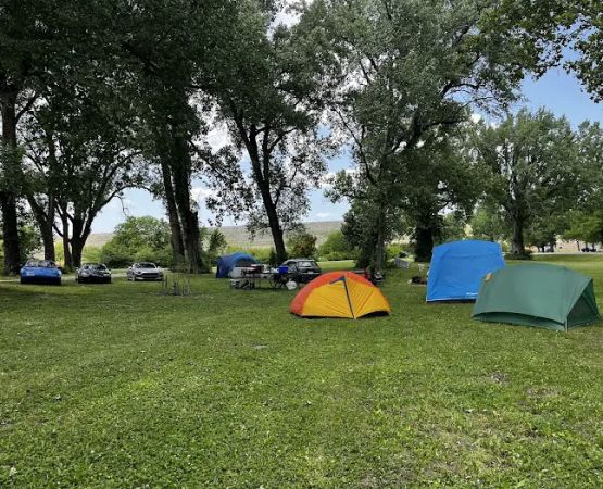 Tuttle creek State park camping