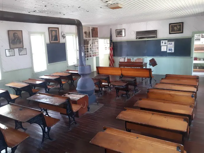 Pioneer Village Campground Picture 5