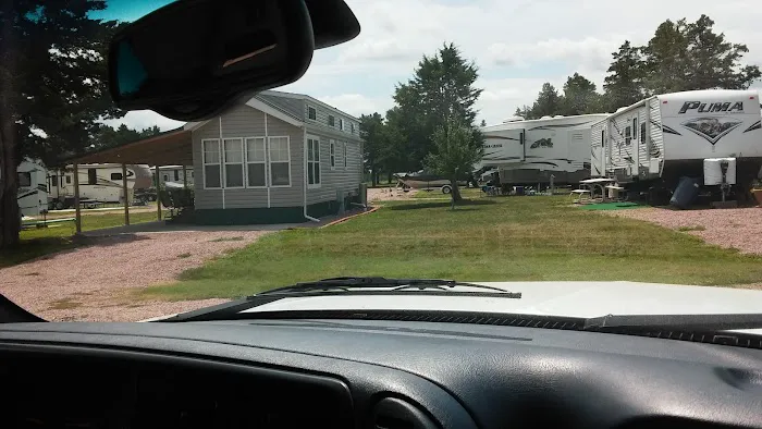 Shady Cedar Campground Picture 6