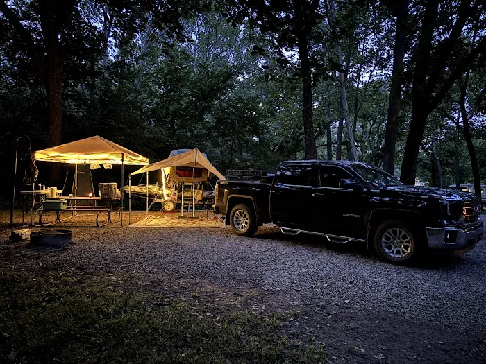 OUTLET (POMONA LAKE) (recgovnpsdata) Picture 1