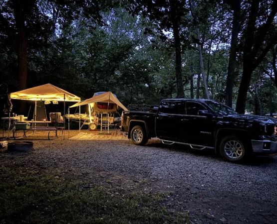 OUTLET (POMONA LAKE) (recgovnpsdata)