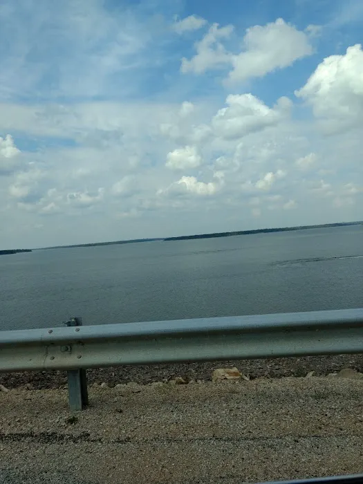 OUTLET (POMONA LAKE) (recgovnpsdata) Picture 6