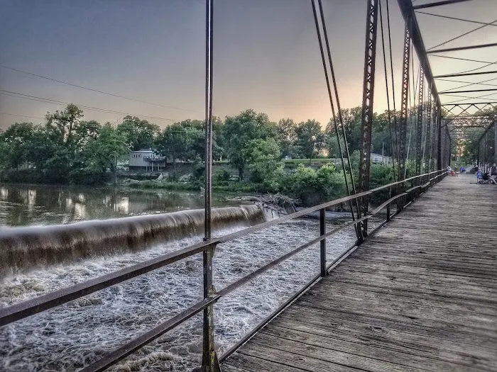 Caplinger Woods RV & Campground Picture 3