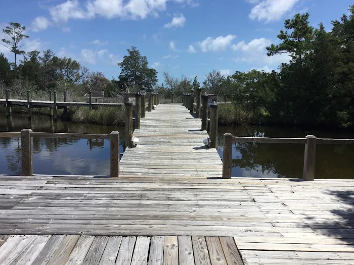 The Refuge on Roanoke Island Picture 4